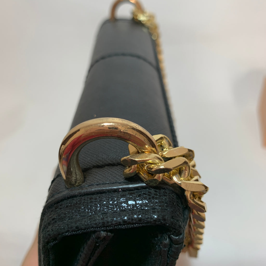 River Island Black with Gold Chain Shoulder Bag | Gently Used |