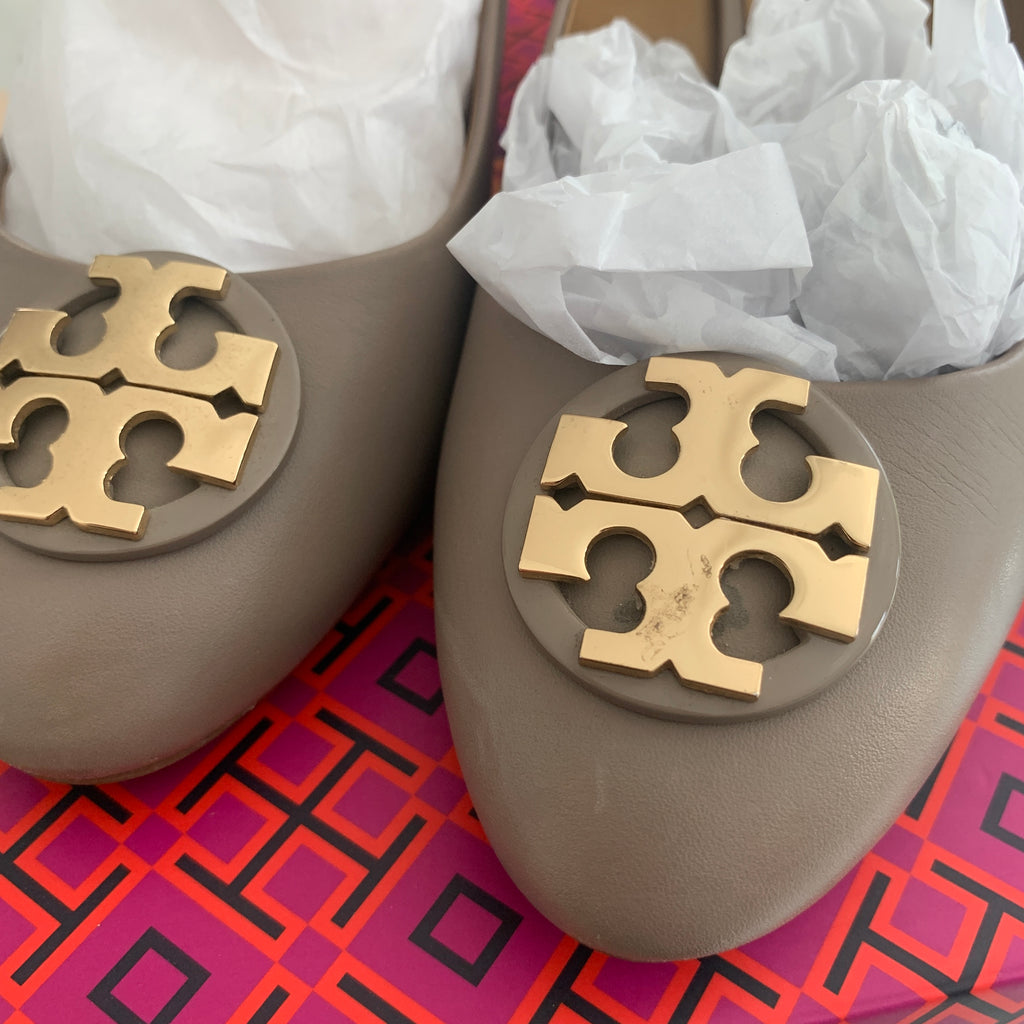 Tory Burch Grey Leather 'Claire' Wedges | Pre Loved |