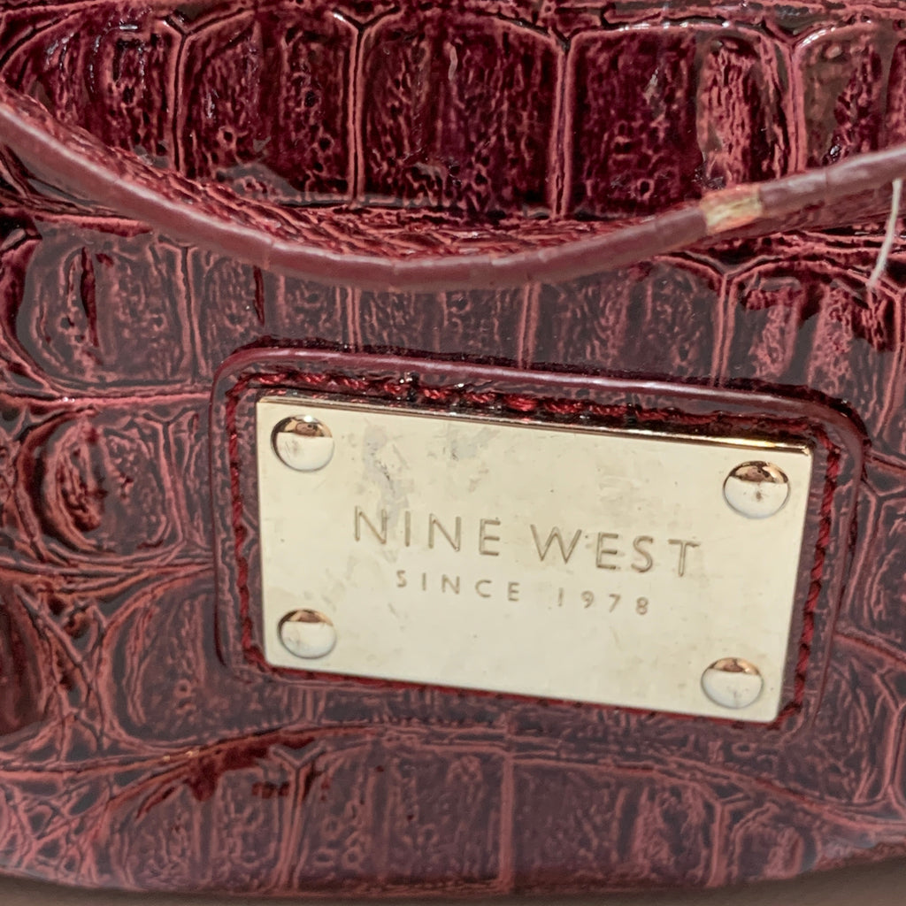 Nine West Maroon Textured Shoulder Bag | Pre Loved |