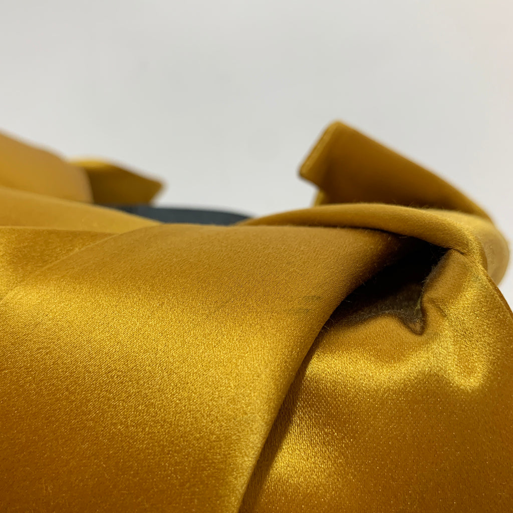 N°21 Mustard Satin Knotted Flat Sandals | Gently Used |