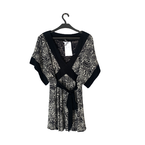 New Look Black & White Printed Long Top