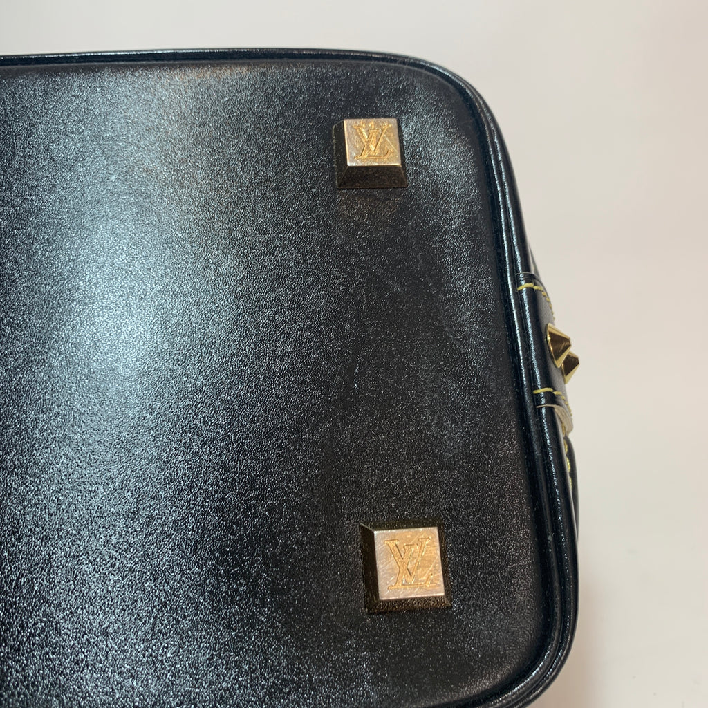 Louis Vuitton Black 'Suhali' Leather Lock It MM Bag | Gently Used |