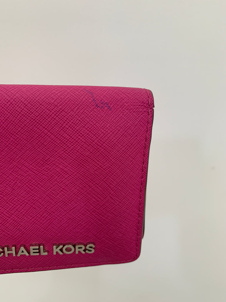Michael Kors Fuschia Leather Small Flap Wallet | Pre Loved |