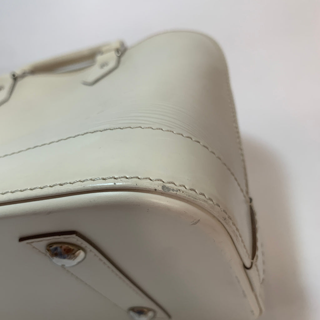 Louis Vuitton Ivory ALMA EPI Leather Tote | Pre Loved |