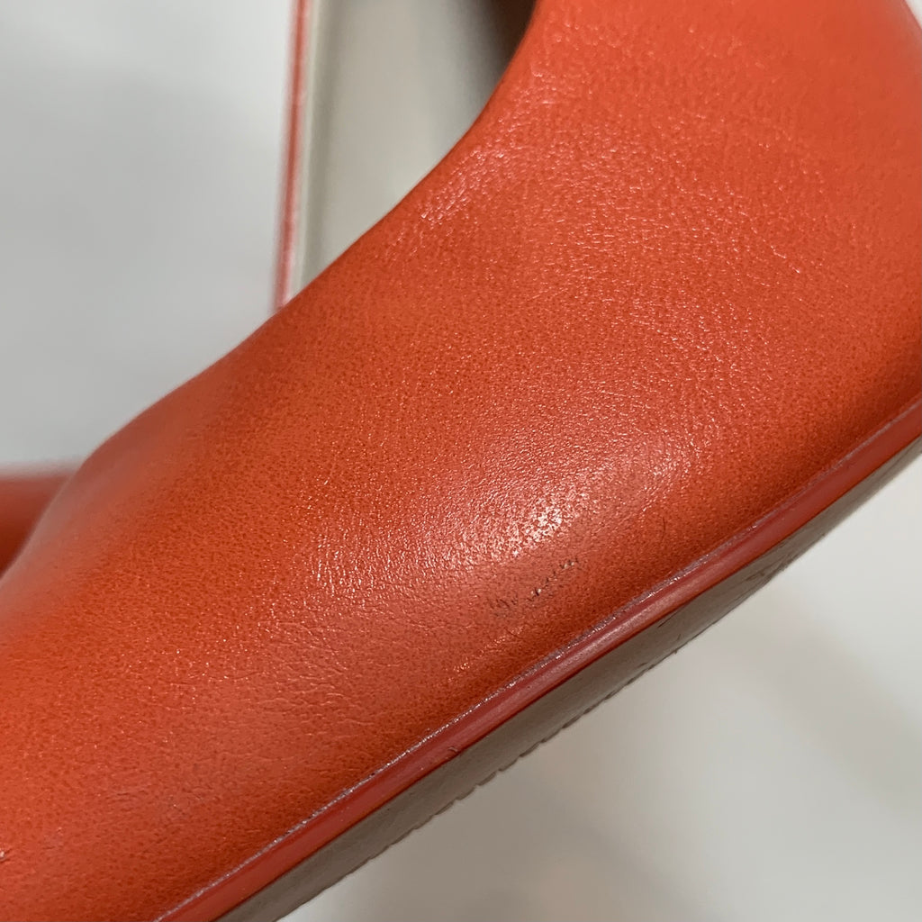 ZARA Orange Pointed Pumps | Gently Used |