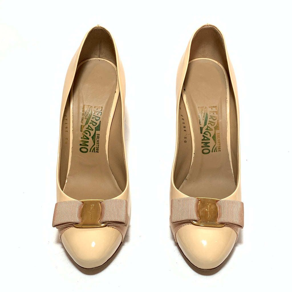 Salvatore Ferragamo 'Riley' Beige Patent Pumps | Pre Loved |