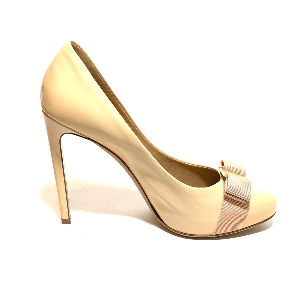 Salvatore Ferragamo 'Riley' Beige Patent Pumps | Pre Loved |