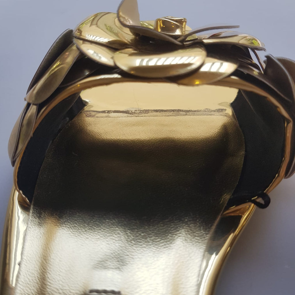 ZARA Gold Flower Slides | Gently Used |