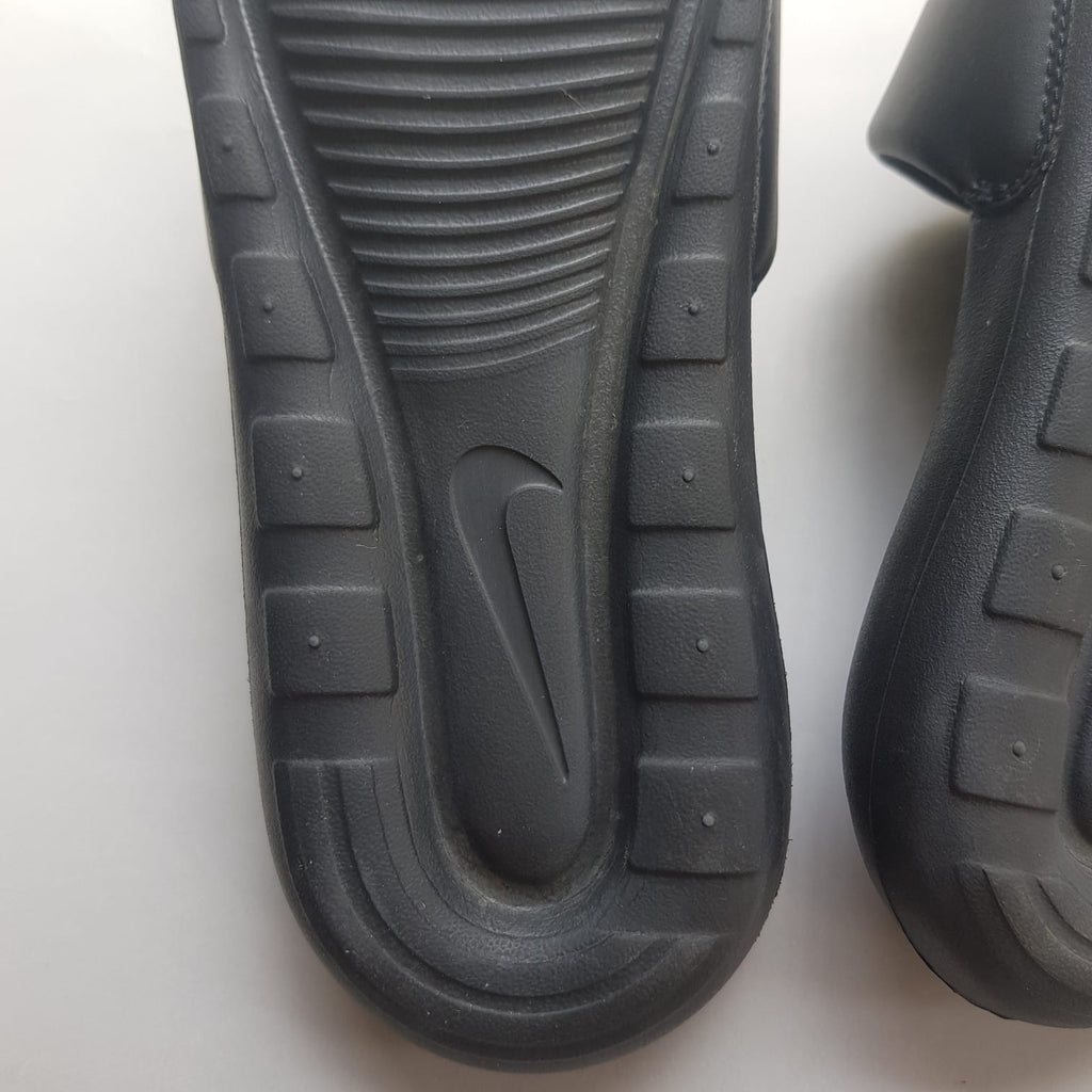 Nike 'Victori One' Black Women's Slides | Pre Loved |