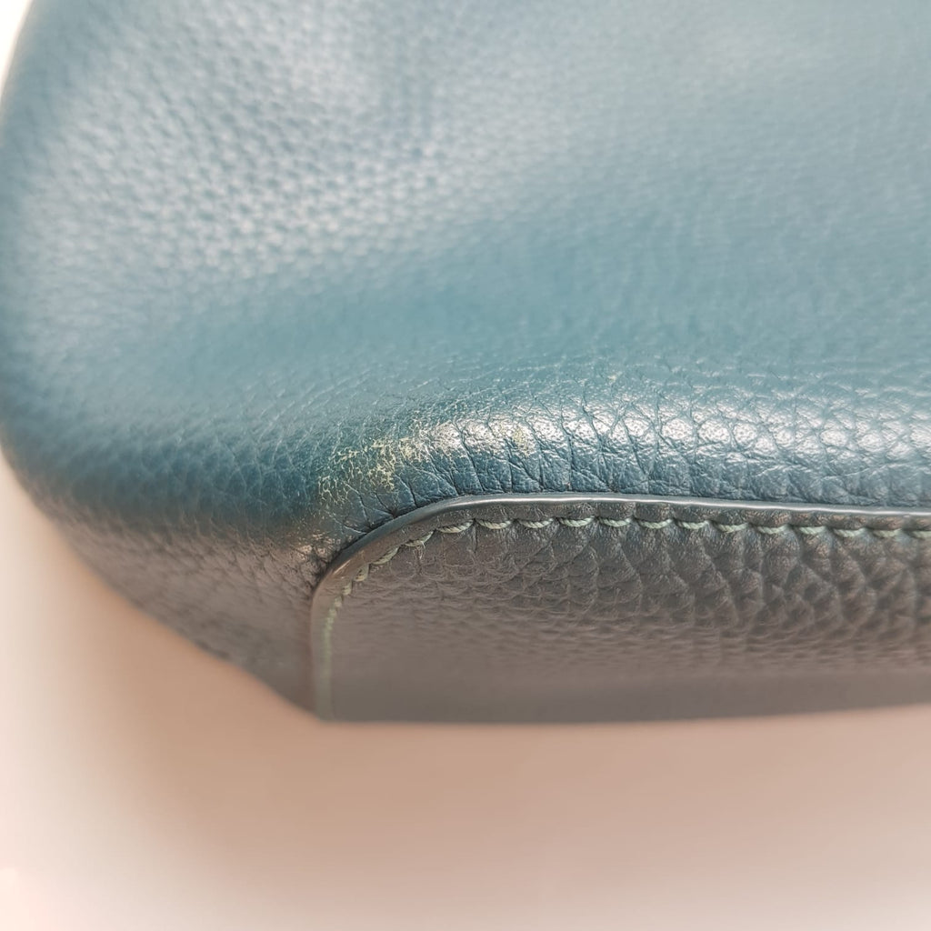 Tory Burch Teal Pebbled Leather Crossbody Bag | Pre Loved |