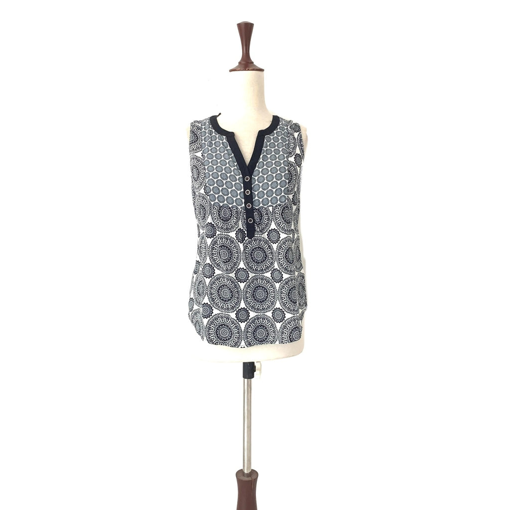 Maine Black & White Printed Sleeveless Top | Gently Used |