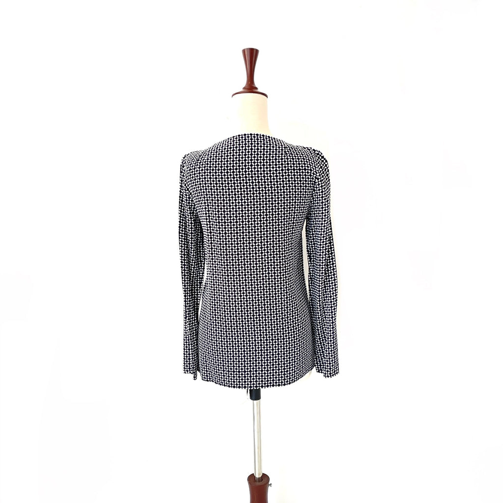 Zara black & white top | Gently used |