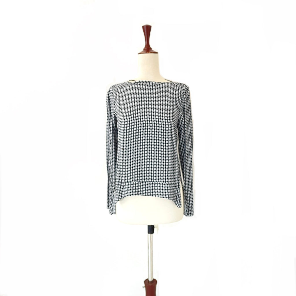 Zara black & white top | Gently used |