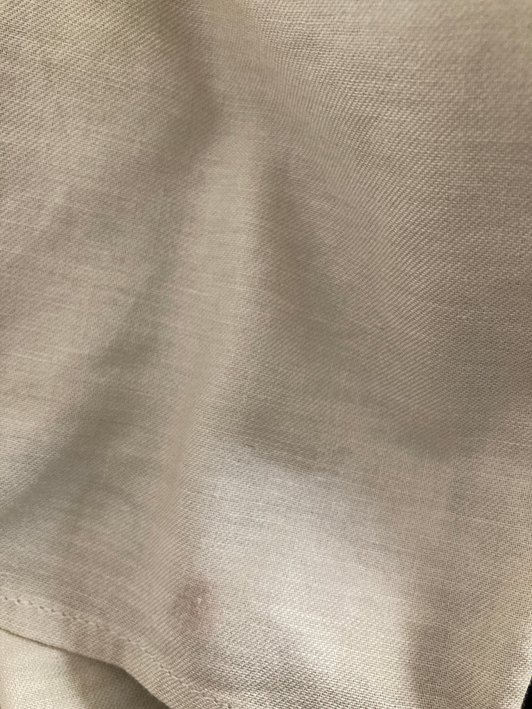 Unbeatable Beige Kurta & Pants with Pearls Set | Pre Loved |